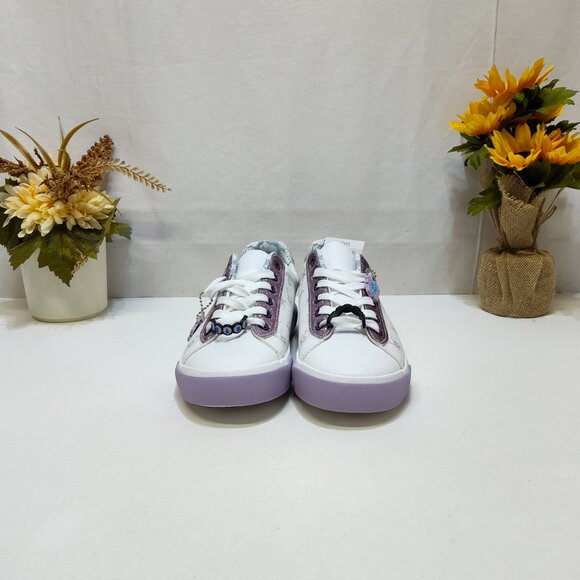 Disney Stitch Low Top Sneakers Womens 9 Lace-Up Glitter Accents Charm Keychain - Picture 4 of 9